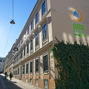  Hostal - Myrthengasse